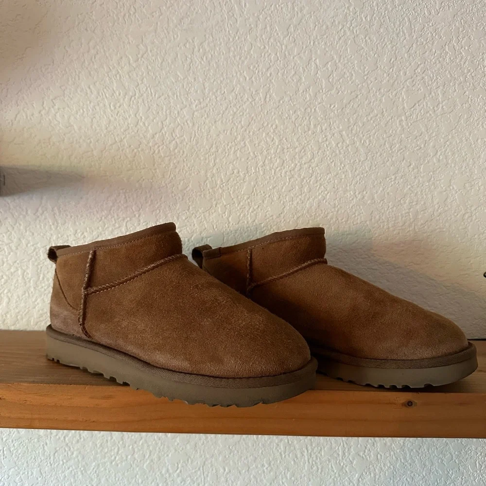 UGG Classic Ultra Mini Color Chestnut Size 7 - Picture 2 of 13